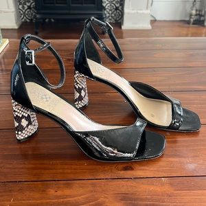 Vince Camuto black and snakeskin heel